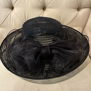 VANNI Black Sheer Bow Hat